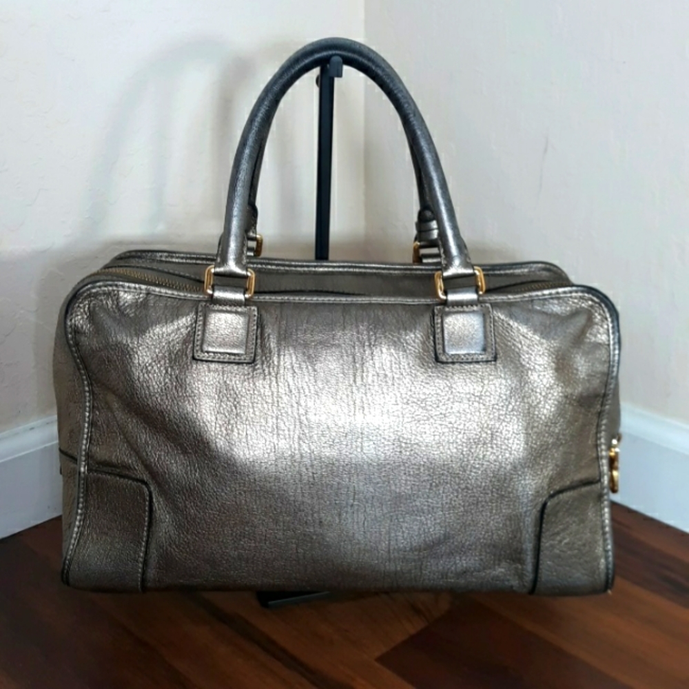Loewe Amazona 35 Silver Handbag With Lock and Key - Picture 7 of 16